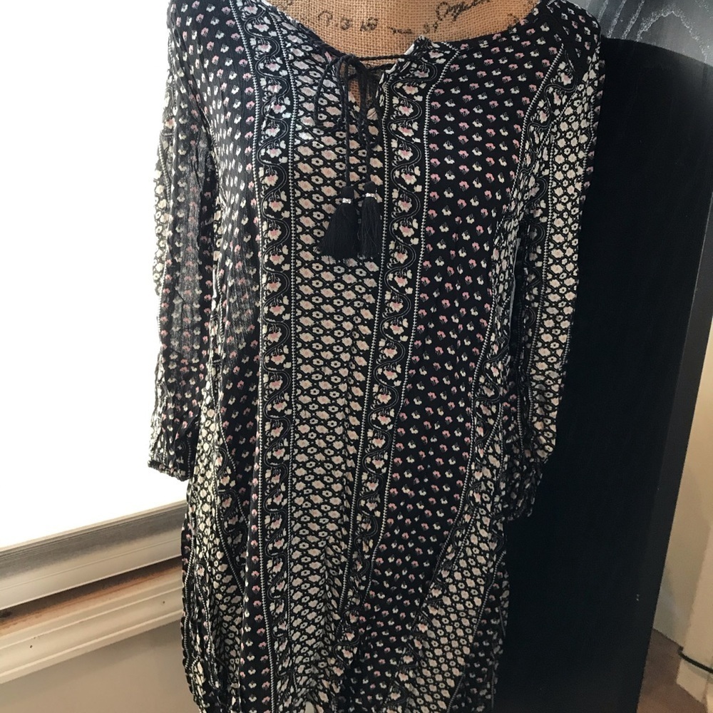 Adam Levine peasant dress
